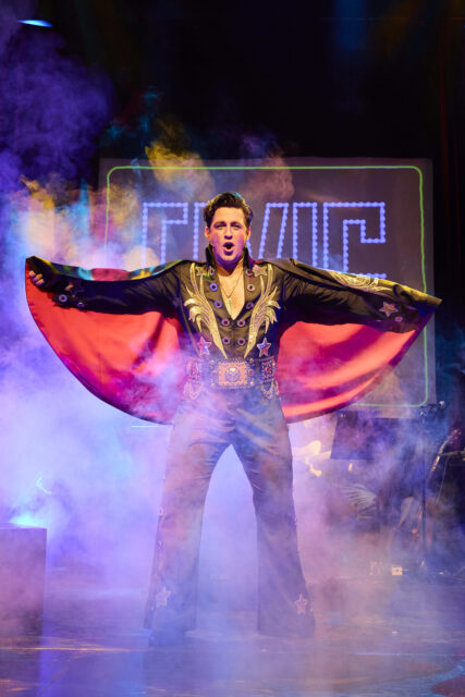ELVIS LEBT!
