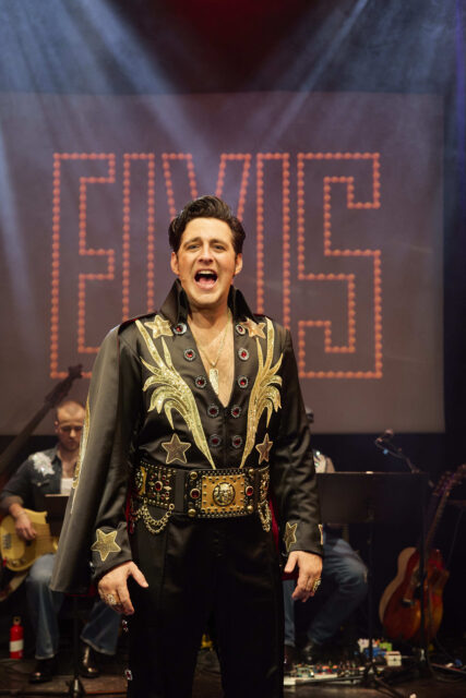 ELVIS LEBT!